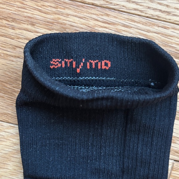 Pro Compression Socks - Picture 2 of 3